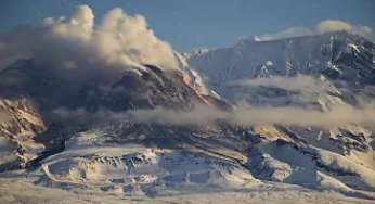 Major Eruption at One of Kamchatka’s Largest Volcanoes in Russia